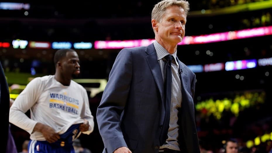 El técnico de Golden State Warriors habló de la masacre de Florida y le apuntó con todo a Donald Trump