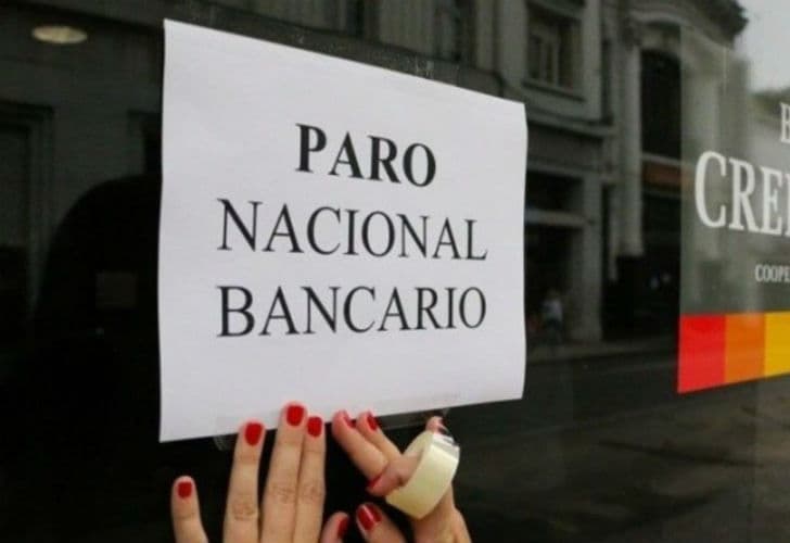 Sin bancos hasta el miércoles por el paro gremial