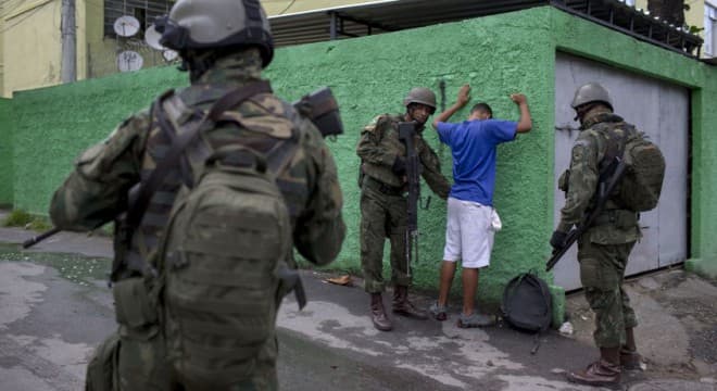 Temer decreta la intervención militar del estado de Río de Janeiro