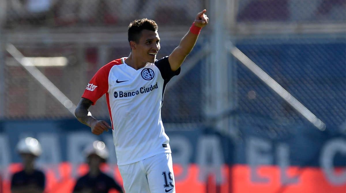 Superliga: San Lorenzo superó a Newell’s y sueña con alcanzar a Boca
