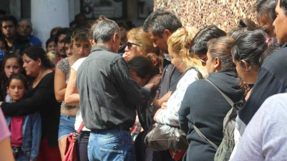 Dolor y bronca en el último adiós a Camila Borda