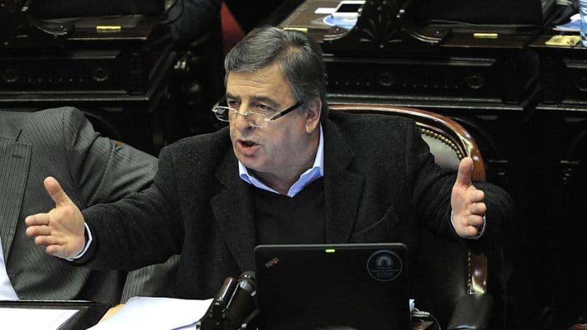 El radicalismo propone que la Oficina Anticorrupción investigue a los funcionarios antes de asumir