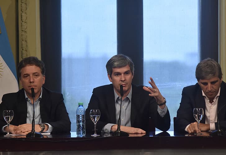 El Gobierno aseguró que «no es un requisito» que los funcionarios tengan su patrimonio en el país