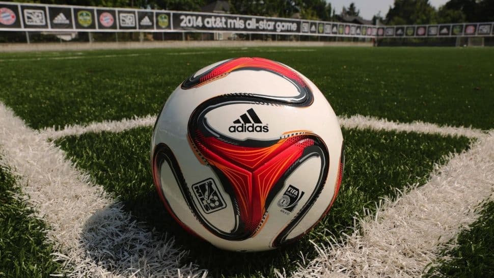 Club histórico es vendido por 26 pesos