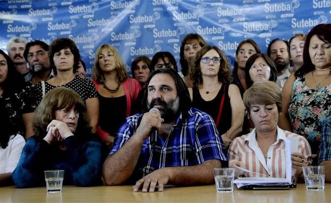 Los gremios docentes acceden a negociar con los chicos en las aulas