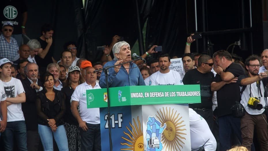 Citan al barra «Bebote» Alvarez para que declare sobre supuesto lavado de los Moyano