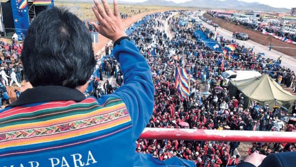 Bolivia: plantan bandera por la salida al mar