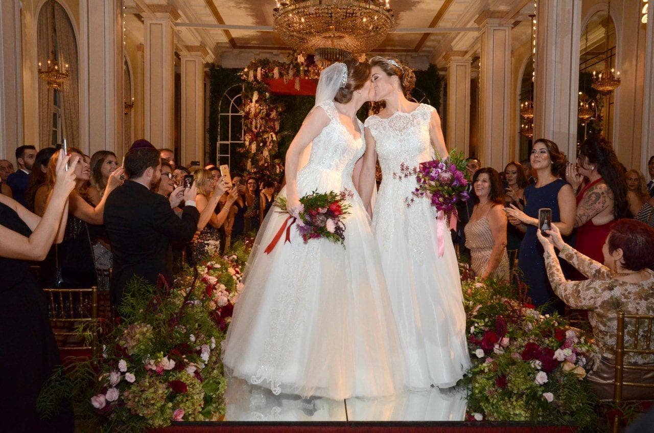 La boda entre mujeres que deslumbra a Brasil