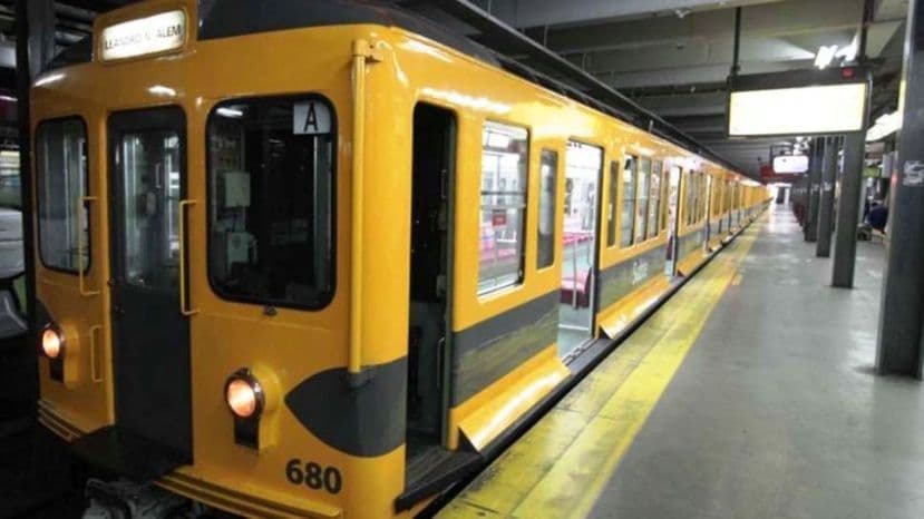 Subte: las líneas A y B están interrumpidas por medidas de fuerza hasta el mediodía