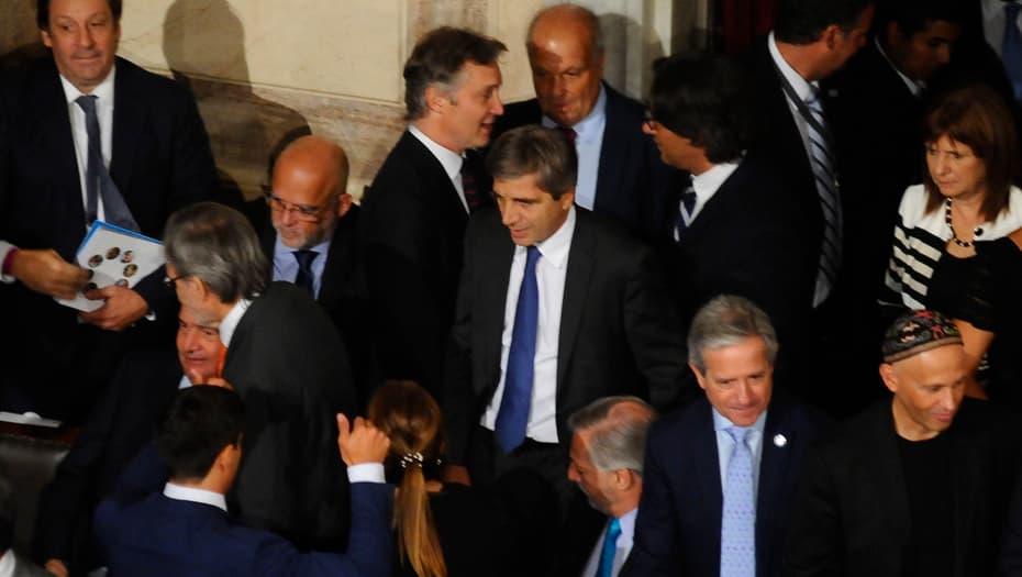 Luis Caputo iría la semana que viene al Congreso a explicar sus vínculos con sociedades offshore