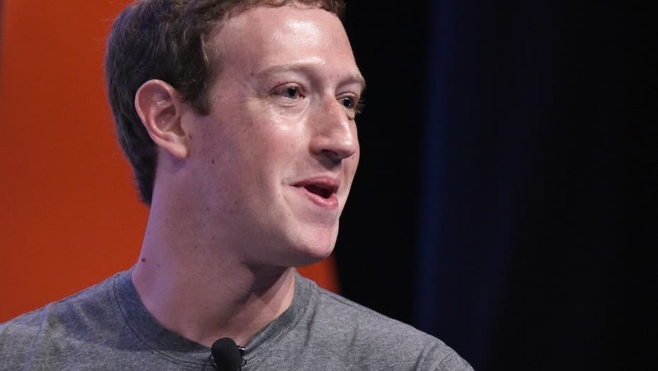 El CEO de Facebook, Mark Zuckerberg, asumió toda la responsabilidad: «Si no podemos proteger los datos de los usuarios, no merecemos servirles»