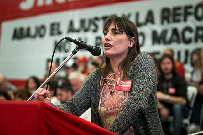 El Frente de Izquierda propone bajar los sueldos a los legisladores