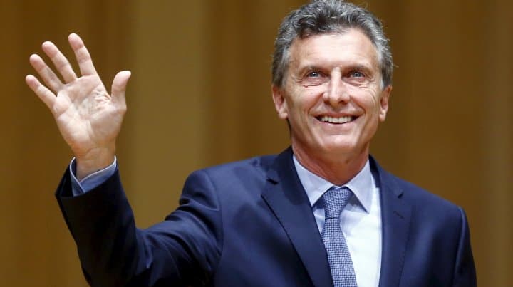 Mauricio Macri criticó el canje de pasajes de los legisladores