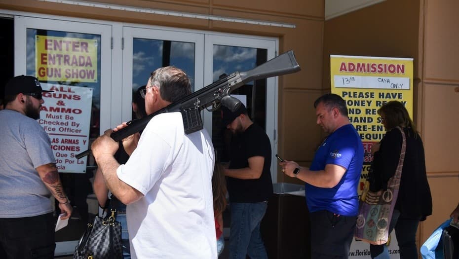 Organizan marchas de protesta en favor de la tenencia de armas