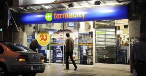 Procesaron a un ex funcionario de Mauricio Macri por beneficiar a una cadena de farmacias