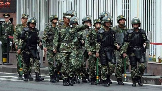 China condena a muerte a los acusados de dos atentados en Xinjiang