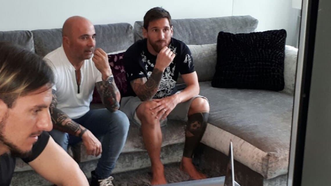 La cumbre más esperada: Sampaoli y Messi, juntos en España
