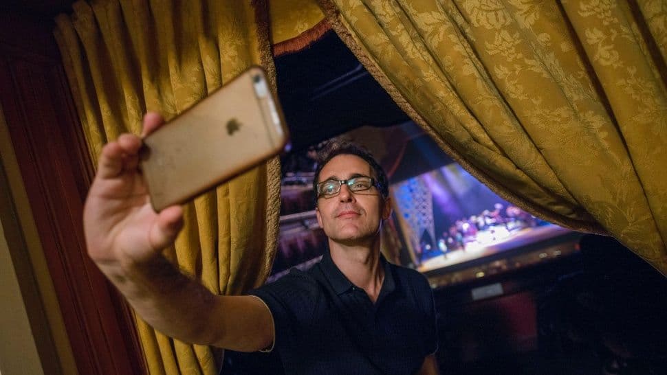 Pedro Alonso de «La casa de papel» revolucionó el Teatro Colón