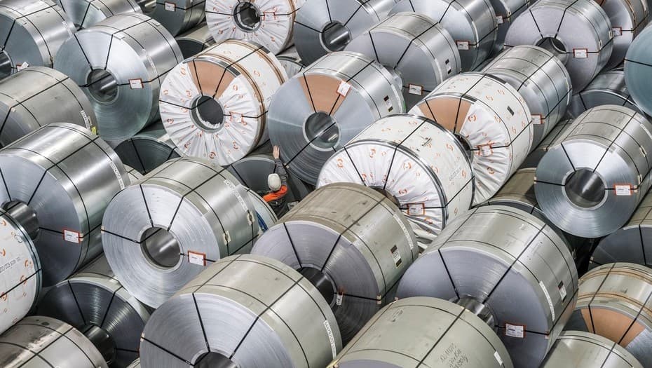Guerra comercial: Estados Unidos impone aranceles al acero y aluminio de Europa, México y Canadá