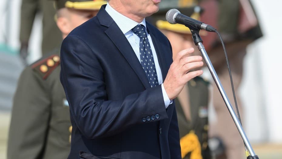 Polémica por la decisión del Gobierno de que las FF.AA. apoyen la lucha contra el narcotráfico