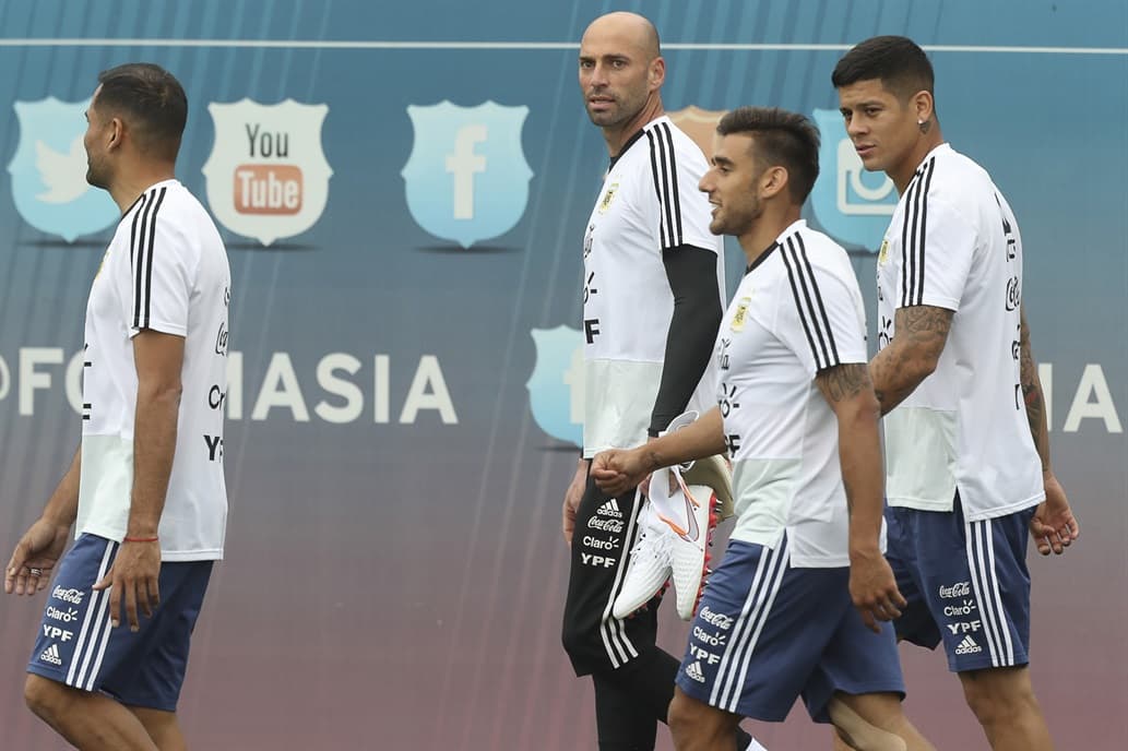 Argentina-Islandia: la formación de la selección para el estreno, con cuatro debutantes y la táctica «anti-laterales»