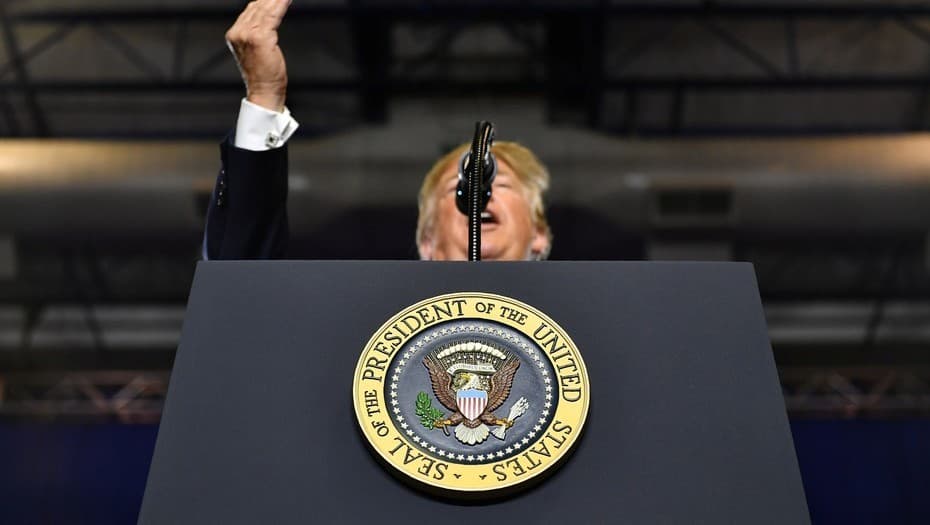 La amenaza de Donald Trump a una legisladora demócrata: «Tené cuidado»