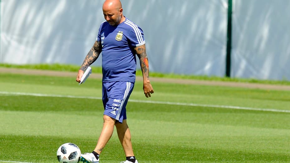 La AFA no sabe cómo hacer para que Sampaoli se vaya