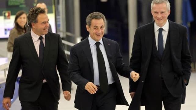 Sarkozy y Le Pen, en carrera por la presidencia de Francia