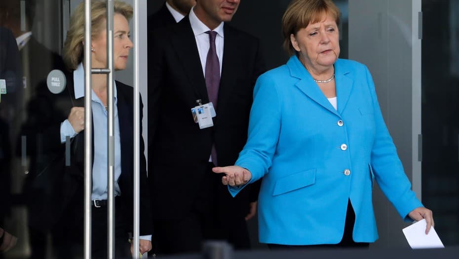 El gobierno de Angela Merkel debate si reintroduce alguna forma de servicio obligatorio para jóvenes