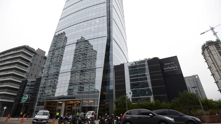 Egresados: negocian contrarreloj para que 6.000 chicos tengan el viaje que pagaron y no uno básico