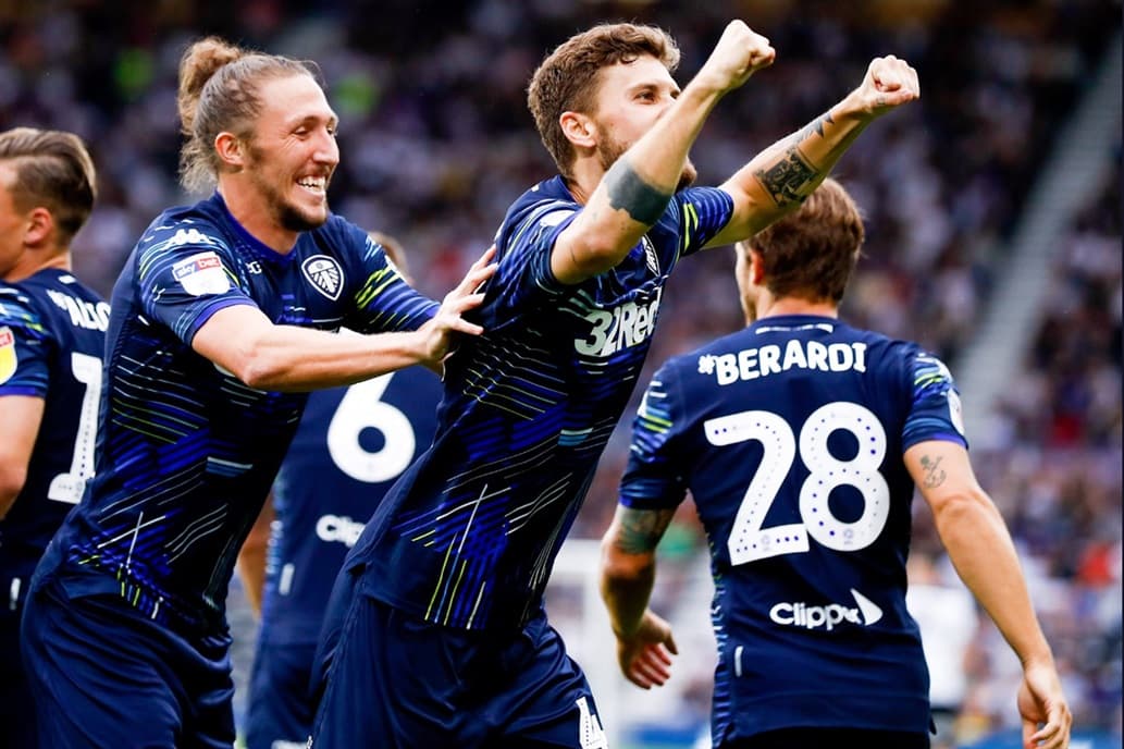 Derby County-Leeds United: el equipo de Marcelo Bielsa gana 4-1 como visitante