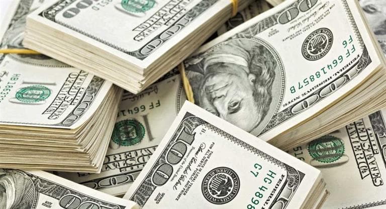 Primera reacción de los mercados tras medidas oficiales: el dólar salta 3,6% a $ 39,38