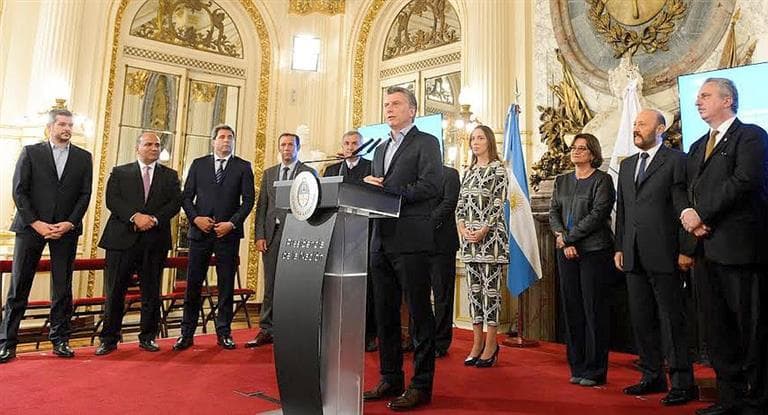 Otro guiño a gobernadores: establecen nuevo Fondo Sojero por más de $ 4.000 millones para provincias y municipios