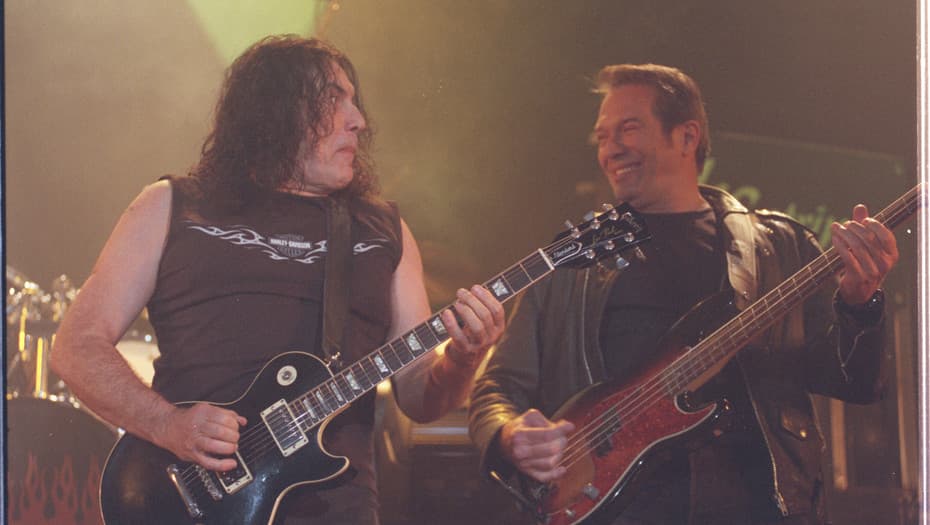 ¡Que sea rock (una vez más)!: Riff vuelve a la carga