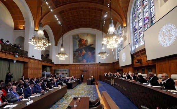 La Corte de La Haya rechazó la demanda de Bolivia contra Chile para negociar una salida al mar por 12 votos contra tres