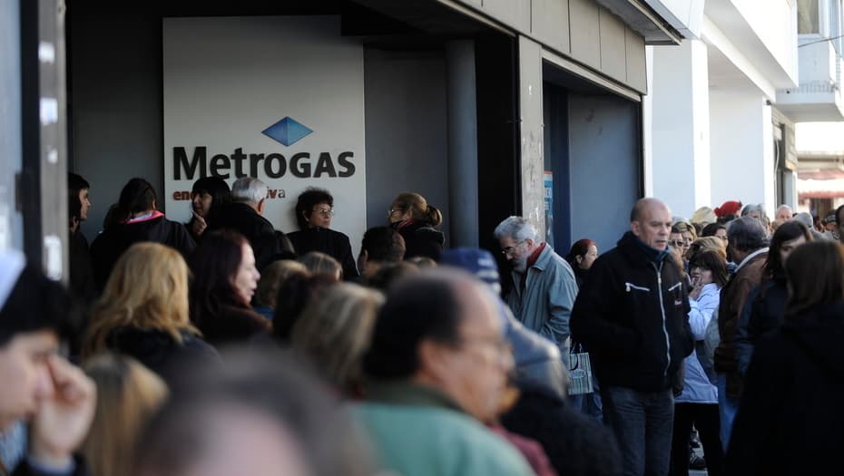 El Gobierno planea un mercado de gas en pesos, algo inusual