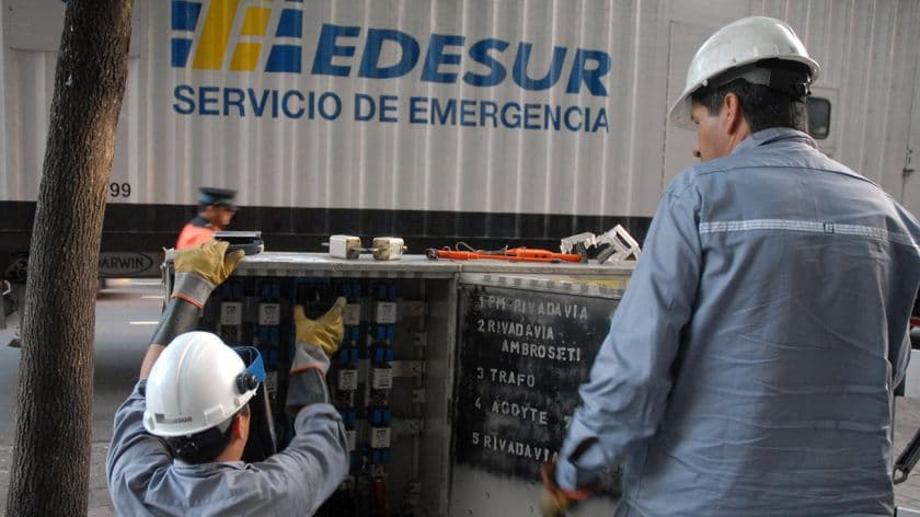 Cortes de luz: más de 80.000 usuarios sin servicio por el calor