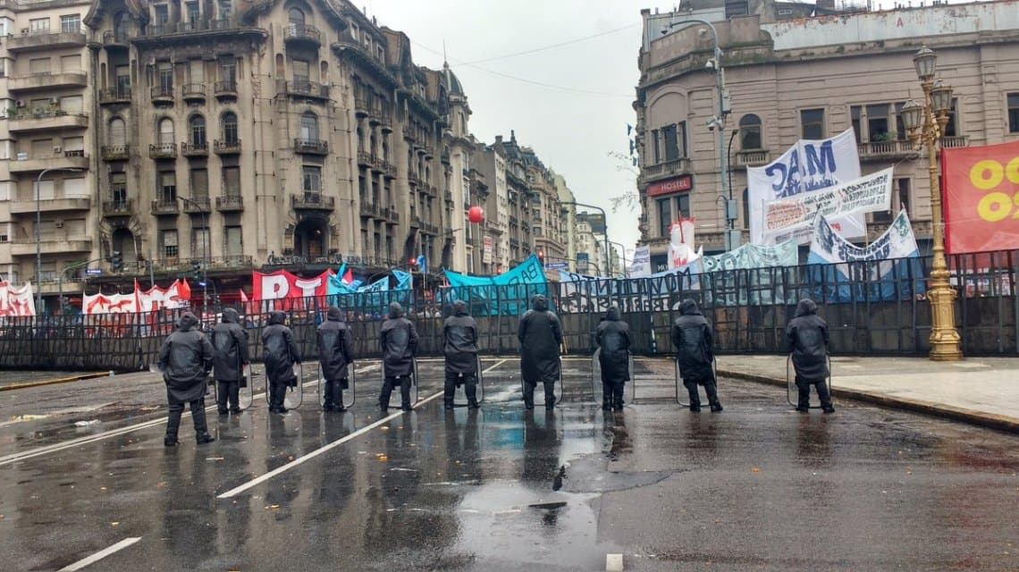 Protestas contra el Presupuesto: el mapa de los cortes en la Ciudad