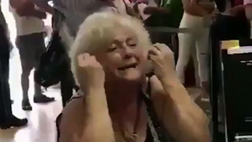 La indignación de una jubilada que cobra $8.000 y le llegó $4.000 de luz