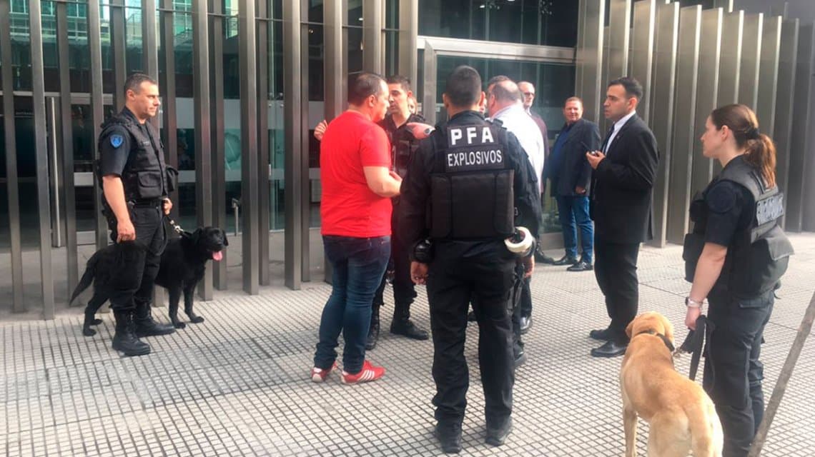 Evacuaron el Anexo de la Cámara de Diputados por una amenaza de bomba