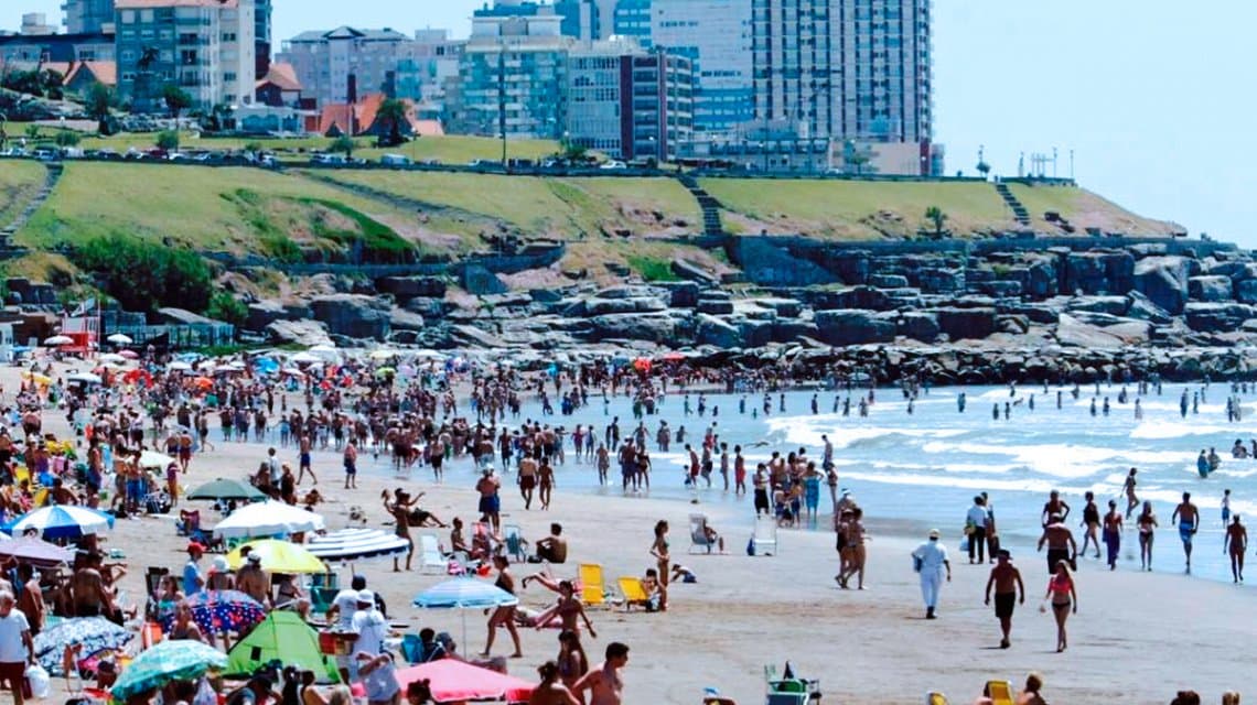 Vacaciones para pocos: apenas el 21% de quienes viven en Capital y Provincia planea irse de vacaciones
