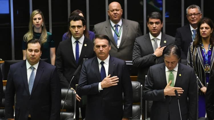 En su discurso inaugural, Jair Bolsonaro llamó a liberar a Brasil de «la corrupción, la criminalidad y la ideología de género»