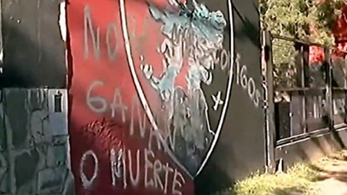 Cobarde amenaza a los jugadores de Newell’s: «No hay códigos, ganan o muerte»