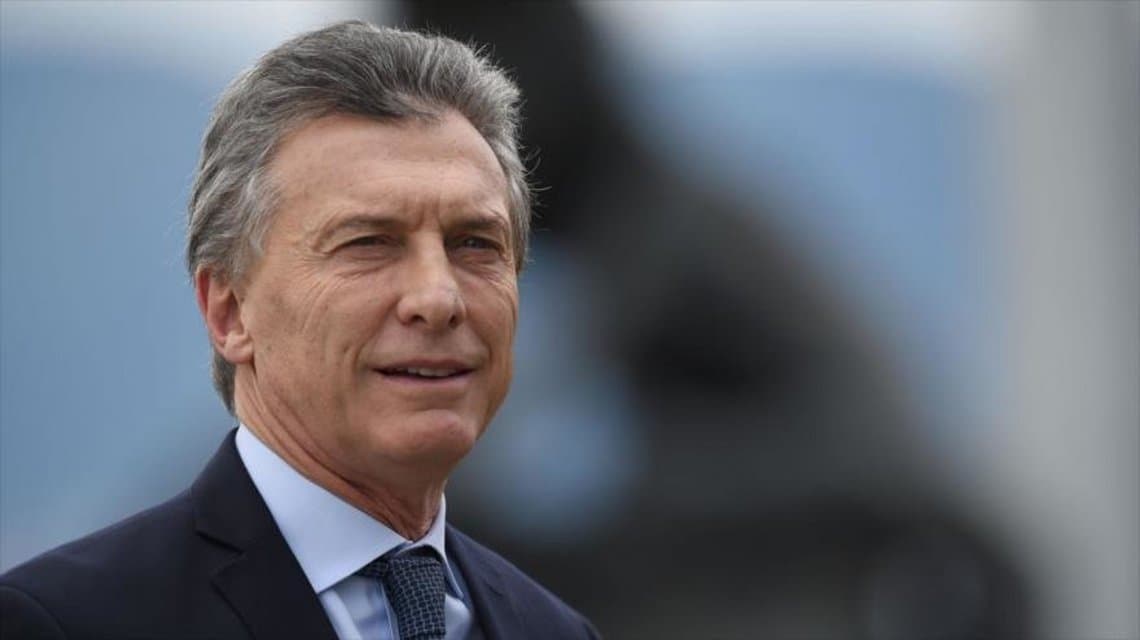 Macri vuela rumbo a la India acompañado por Lousteau y 120 empresarios