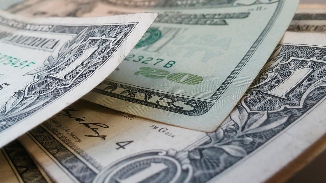 Aunque volvió a bajar, en la semana el dólar terminó 68 centavos arriba y cerró a $40,21
