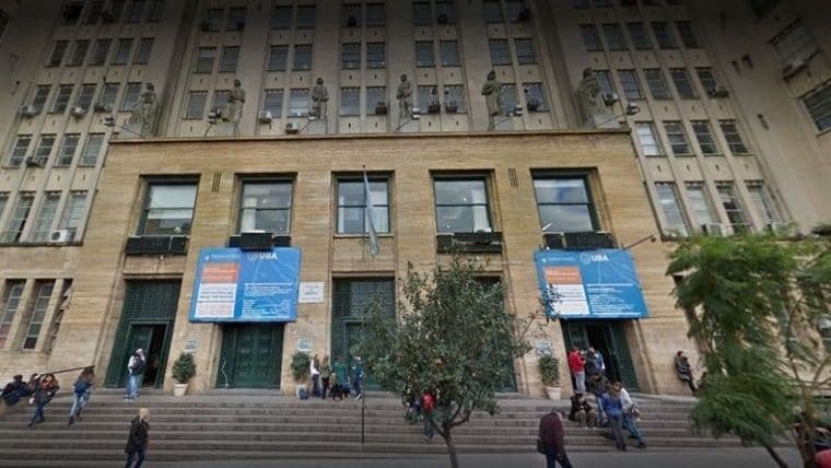 Una alumna de la UBA enfrentó a un profesor en plena clase y lo denunció por acoso