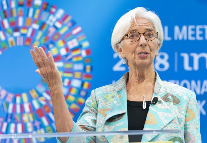 El FMI mantiene su cálculo de 30,5% de inflación para el año y advirtió que el país sigue vulnerable a los riesgos globales