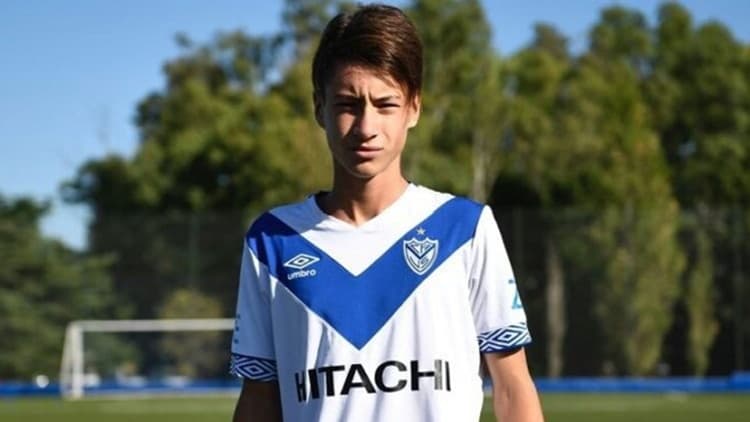 Las duras amenazas que recibió un juvenil de Vélez por su posible partida a Europa