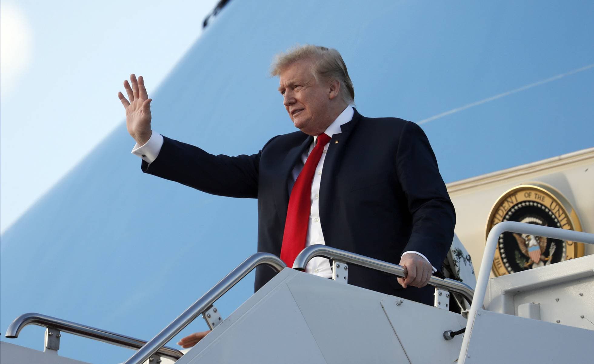Donald Trump criticó al «Loco Informe Mueller» que detalla sus intentos de coartar la investigación sobre la trama rusa