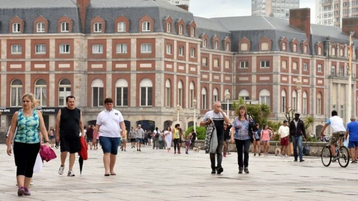 Semana Santa: viajaron 4,7 millones de turistas por el país pero gastaron poco